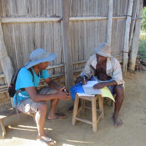 2022 057K Questionnaire survey with the elder of the village